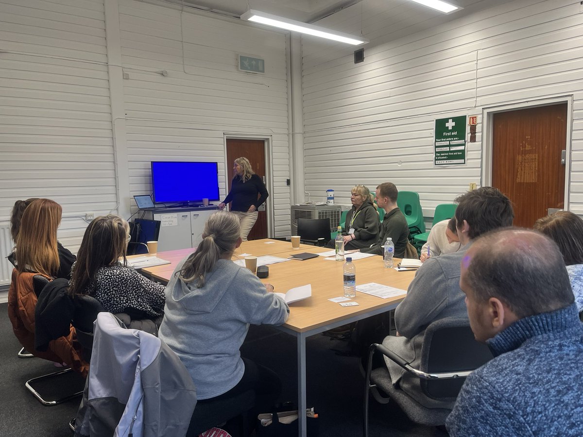 Build A Business In GM Libraries tweet media