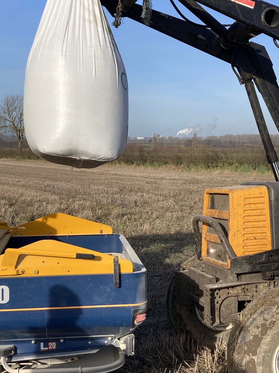 David Paul Rushmer (@davidprushmer) on Twitter photo ā¦@Hutchinsons_Agā© ā¦<a href="/OriginFert/">Origin Soil Nutrition</a>ā© ā¦<a href="/BritishSugar/">British Sugar</a>ā©. Customer at Methwold Hythe, Norfolk applying a blend of P,K, MgO and Na2O to his field in preparation for a 2024 sugar beet crop. Wissington beet factory in background steaming away processing 2023 crop! ā¦@Hutchinsons_Agā© ā¦<a href="/OriginFert/">Origin Soil Nutrition</a>ā© ā¦<a href="/BritishSugar/">British Sugar</a>ā©. Customer at Methwold Hythe, Norfolk applying a blend of P,K, MgO and Na2O to his field in preparation for a 2024 sugar beet crop. Wissington beet factory in background steaming away processing 2023 crop!