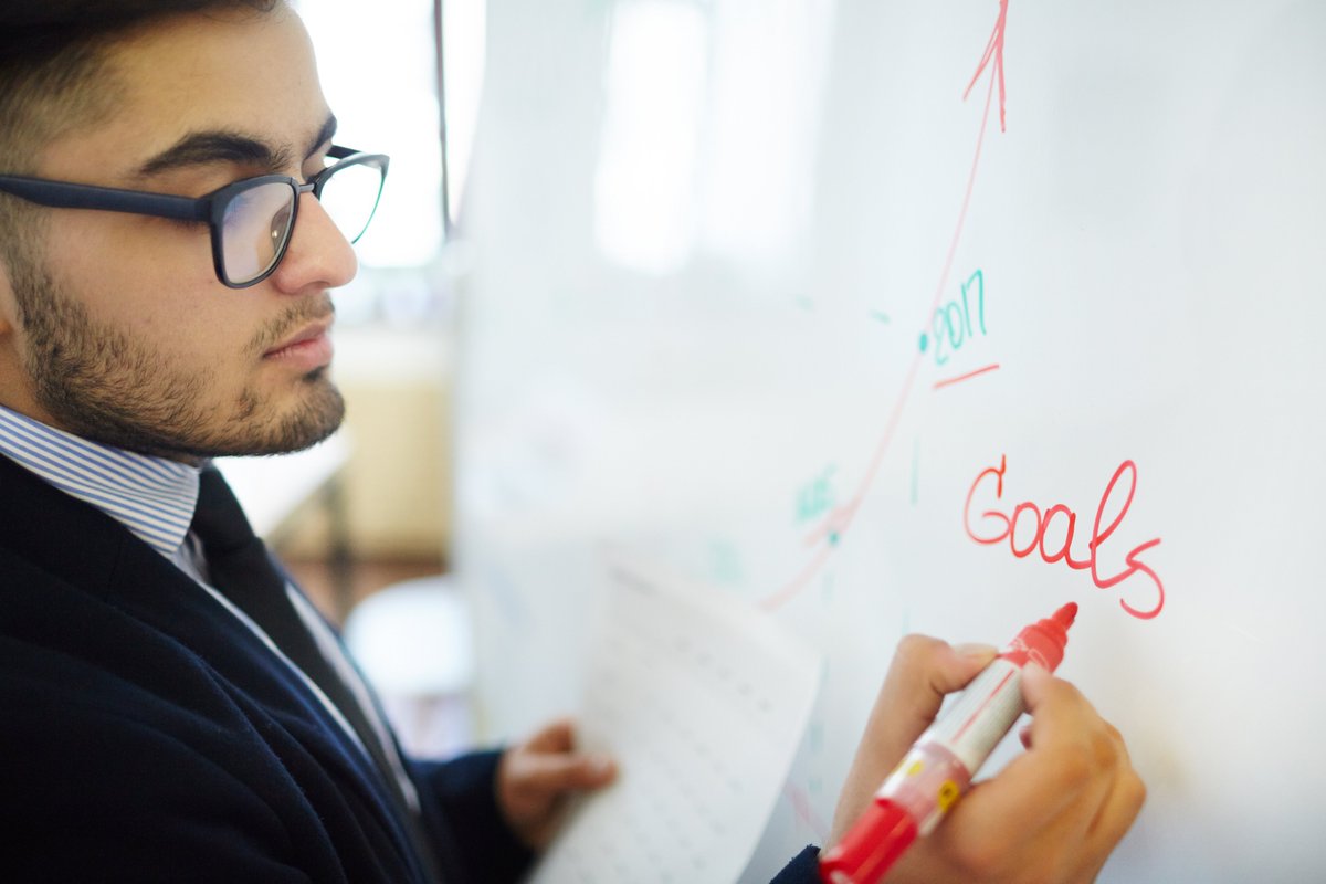 SkilltikSupport's tweet image. Embark on a journey of personal and professional growth with clear objectives! 🌟 At SkillTik, we believe in the power of setting and achieving goals to unlock your full potential.🌐 Skilltik.com📷 support@skilltik.#ObjectiveSetting #Goals #SuccessJourney #SkillTik