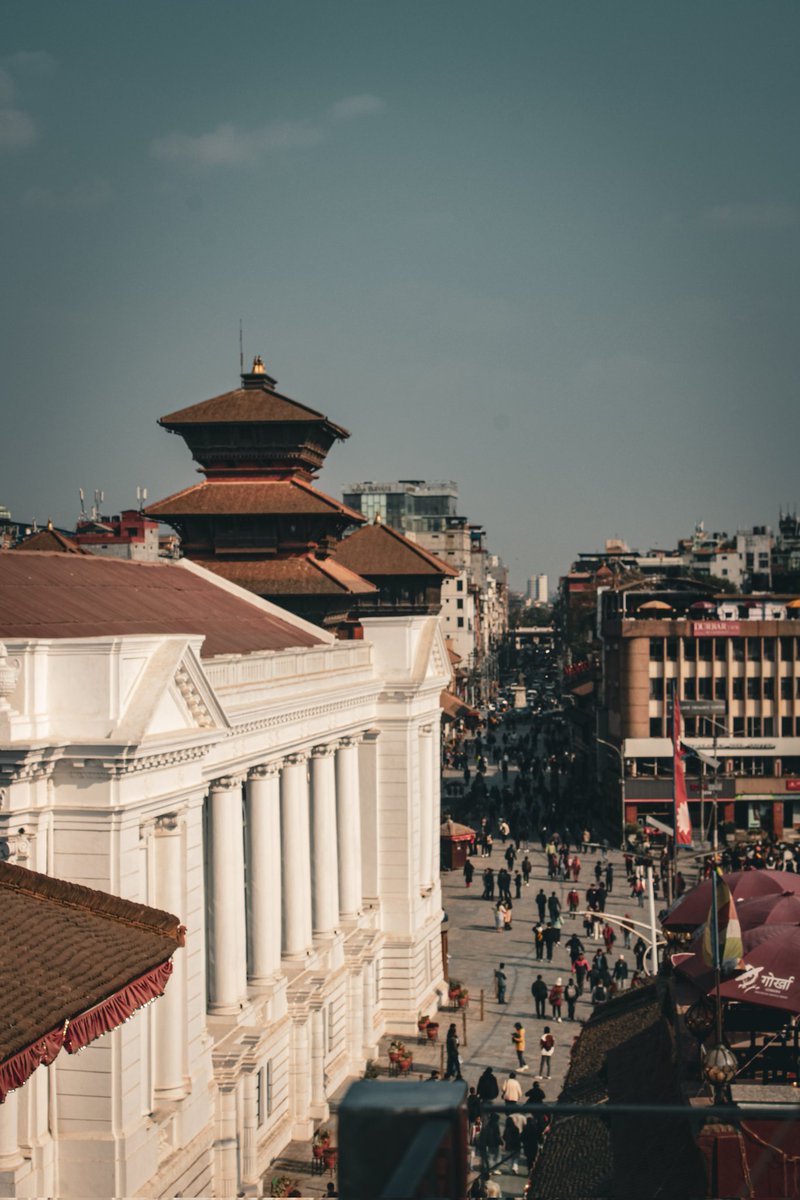 Good Evening! 🙏♥️
Embrace the enchanting evening vibes at Basantapur Durbar Square, where history meets beauty. Let the ancient architecture and vibrant atmosphere weave a timeless tale. 🌆 #BasantapurEvenings #historicbeauty  #lovenepaltravelnepal 

Picture📷 @viewfrom_my_eyes