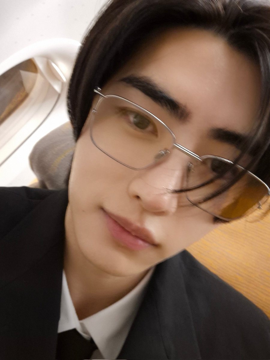 WVRS | 240201

#SUNGHOON 🌟 wrote a post:

✈️🇵🇭

#성훈 #ENHYPEN #엔하이픈 <a href="/ENHYPEN_members/">ENHYPEN</a> <a href="/ENHYPEN/">ENHYPEN OFFICIAL</a>