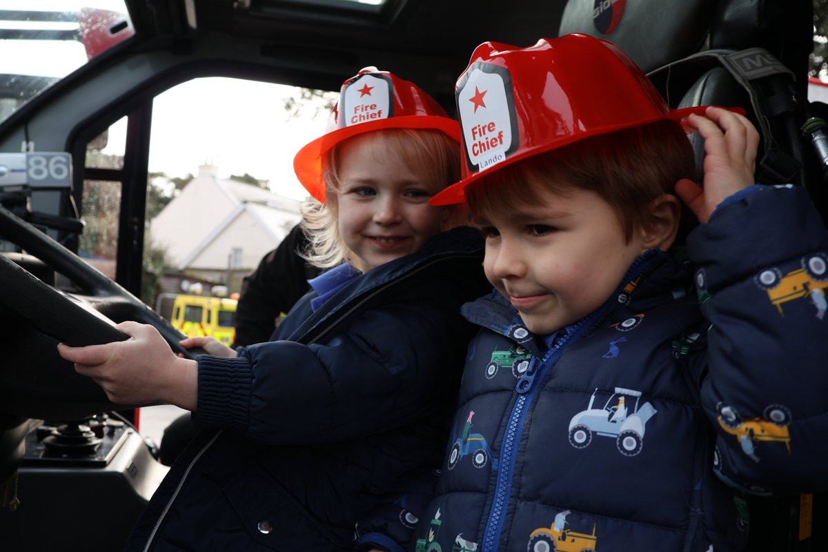 Eliz_Coll's tweet photo. What a fun morning at Pre-School! The children really enjoyed exploring the @GuernseyAirport fire engine &amp; having a go with the hose as part of their learning on people who help us in the community &amp; different professions. Thank you to Lexi’s daddy for bringing the engine!
#ECJS https://t.co/GKCMB5sy6a
