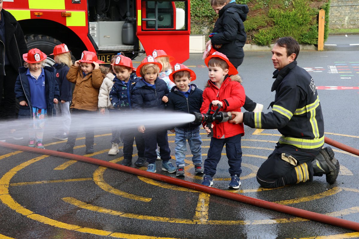 Eliz_Coll's tweet photo. What a fun morning at Pre-School! The children really enjoyed exploring the @GuernseyAirport fire engine &amp; having a go with the hose as part of their learning on people who help us in the community &amp; different professions. Thank you to Lexi’s daddy for bringing the engine!
#ECJS https://t.co/GKCMB5sy6a