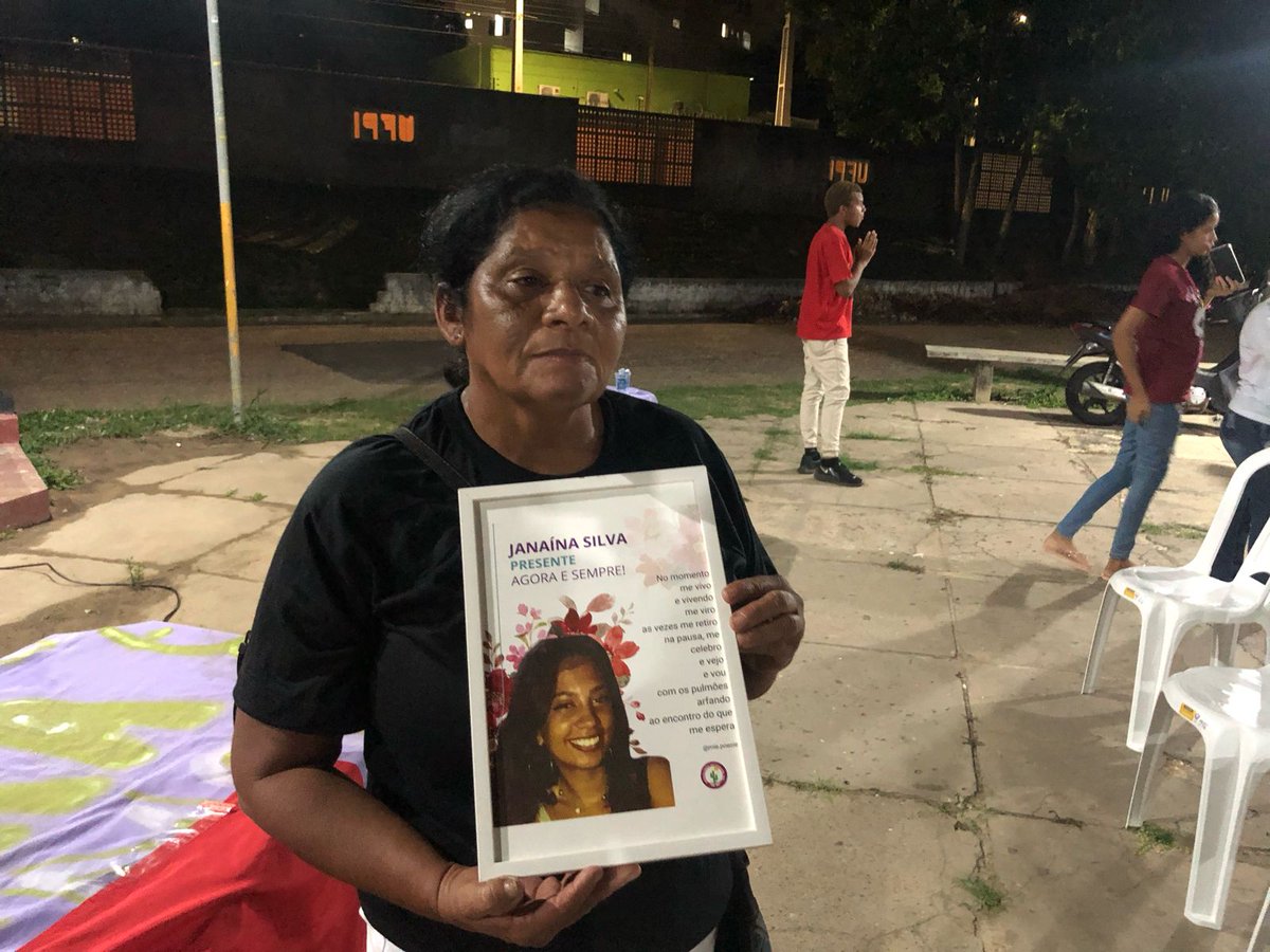 pihoje's tweet photo. Um ano após assassinato de aluna, sistema de segurança da UFPI continua precário
https://t.co/Tai8DFKoil
#conectavocêaomundo #pihoje #PortalPiauíHoje #teresina #Feminicidio #Noticias https://t.co/x76Q8jRXRc