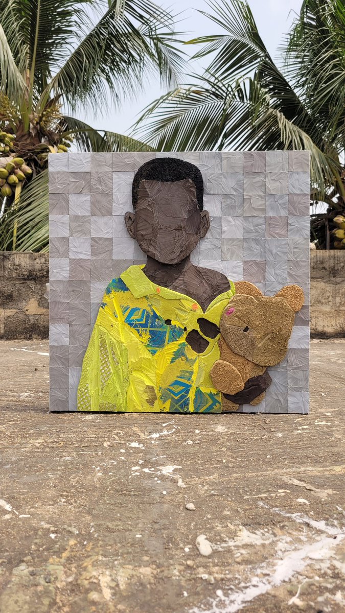TespritTete's tweet photo. Lébénè 
#Tespritart
#plastic #recyclage #dechets #chaussures #art #artcontemporain #chaussures Shoes #dirty #collage #tongs #environnement #dzimakpla #recupart #collageart #recyclagedetongs ##artcontemporainafricain #google #expoparis #expositionmarais https://t.co/YoyYHQjbFm