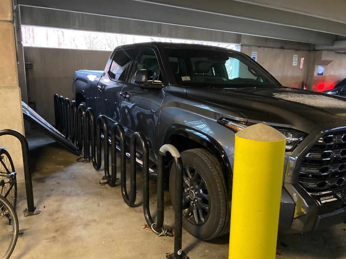 Stephen Larrick tweet media