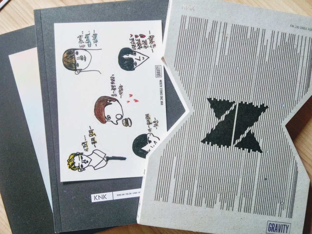 seungjified's tweet photo. WTS/LFB

KNK ALBUM SET 

TAKE ALL FOR PHP 800

❌ No PCs❌
✨Gravity completed with Jihun Standee 
✨Gravity with sticker set
WITH Jihun PC 
✨ Remain with Jihun Standee 

#크나큰 #KNK #Keunakeun #WTS #LFB #LFS #WTB #ALBUM #CD #KPOP #Jihun #Gravity #Remain #김지훈 https://t.co/LWkudcFS1h