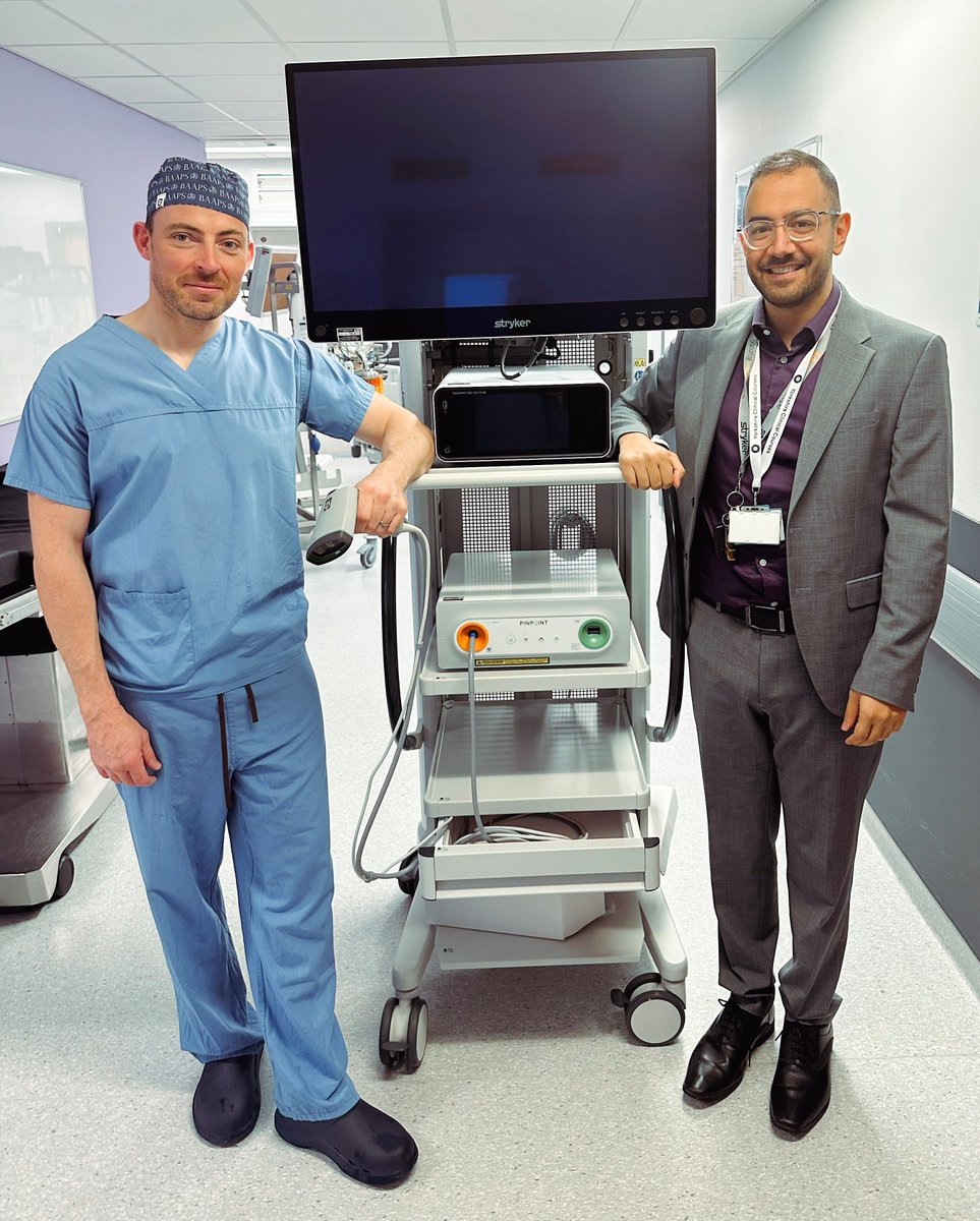 Thanks to the support and fundraising efforts of two local charities including the Trust’s own @MY_NHSCharity, patients are now benefitting from a new piece of specialist equipment - an ICG machine - that improves #breast #reconstruction #surgery. buff.ly/3HIkhp9 👏 🎉