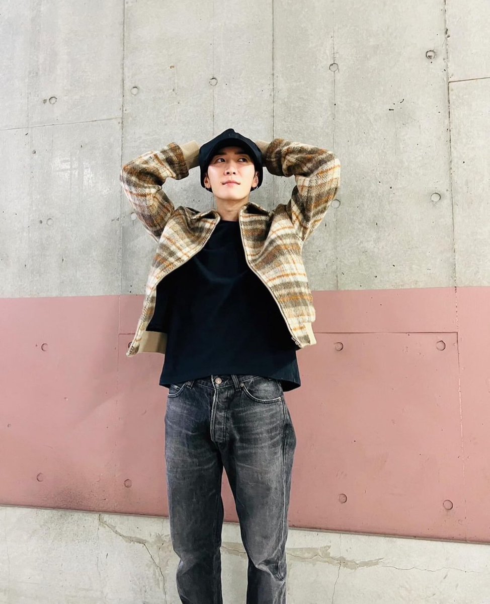 渡辺翔太 Instagram Post 240201 @ shota_watanabe_sn_official 💙渡辺