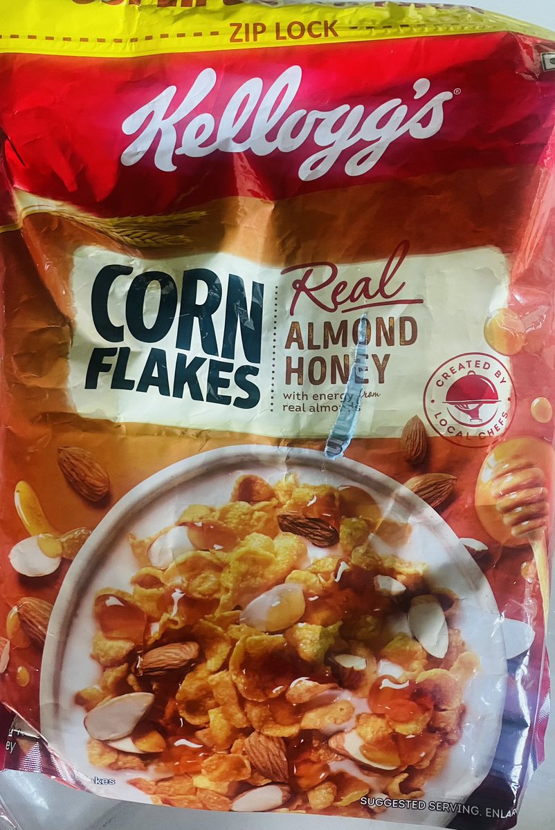 arpit190492's tweet photo. @JioMart @JioMart_Support 
My order id is 17065941230059005A. There were 3 items. I have ordered museli, kellogs corn flakes plain and surf excel 6kg. In place of museli they hv sent almond honey corn flakes. Packet of corn flakes and surf excel was opened when i received. https://t.co/Km0FxiBTQ8