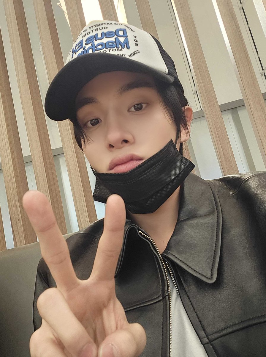 [ #제이크’s Post ] 240201

#JAKE: See u soon ❤ 

<a href="/ENHYPEN_members/">ENHYPEN</a> <a href="/ENHYPEN/">ENHYPEN OFFICIAL</a> #ENHYPEN #엔하이픈