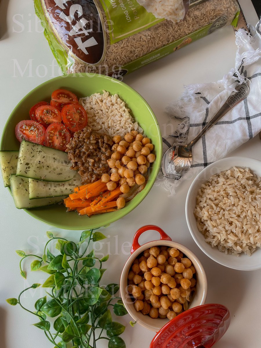 Heart_Of_Mother's tweet photo. @Mr_Ndash @tasticricesa Made this delicious Rice bowl 🤤relish ke sana
#healthylivingchallenge #tasticwholegrainrice #perfecteverytime #moreineverypot https://t.co/nreFQYGpnB