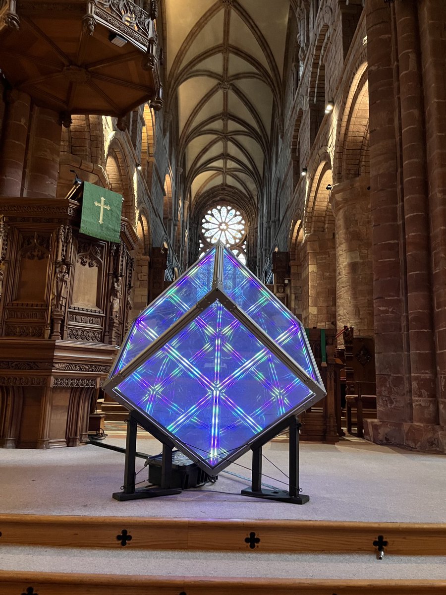 The Festival of Light starts today at 4pm! We have extended opening hours and will be open tonight until 8pm…come and see three amazing installations in the cathedral 🤩🌟✨