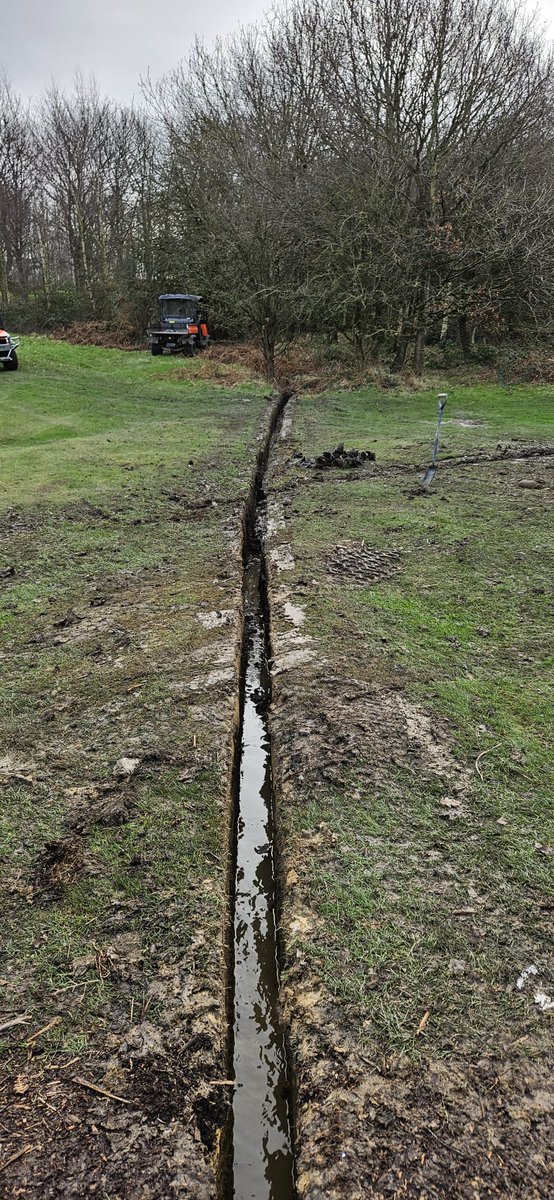 Pontefract & District Golf Club tweet media