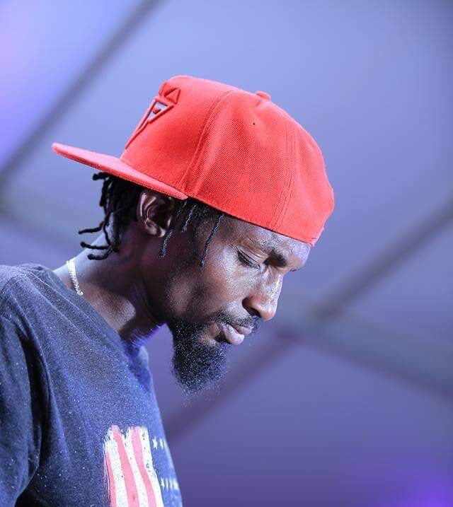 M_Jeffnaldo's tweet photo. On this day in 2018,  Mowzey Radio died🕊️

#RIPRadio https://t.co/PjorD8Y6Hz