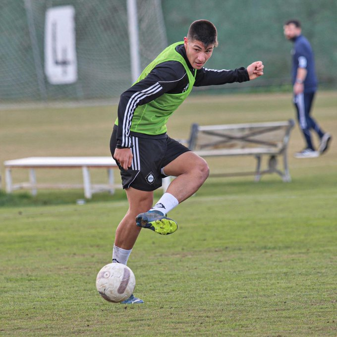 Ligue 2 ekiplerinden Grenoble, Altay forması giyen 18 yaşındaki stoper Efe Sarıkaya'yı kadrosuna kattı.