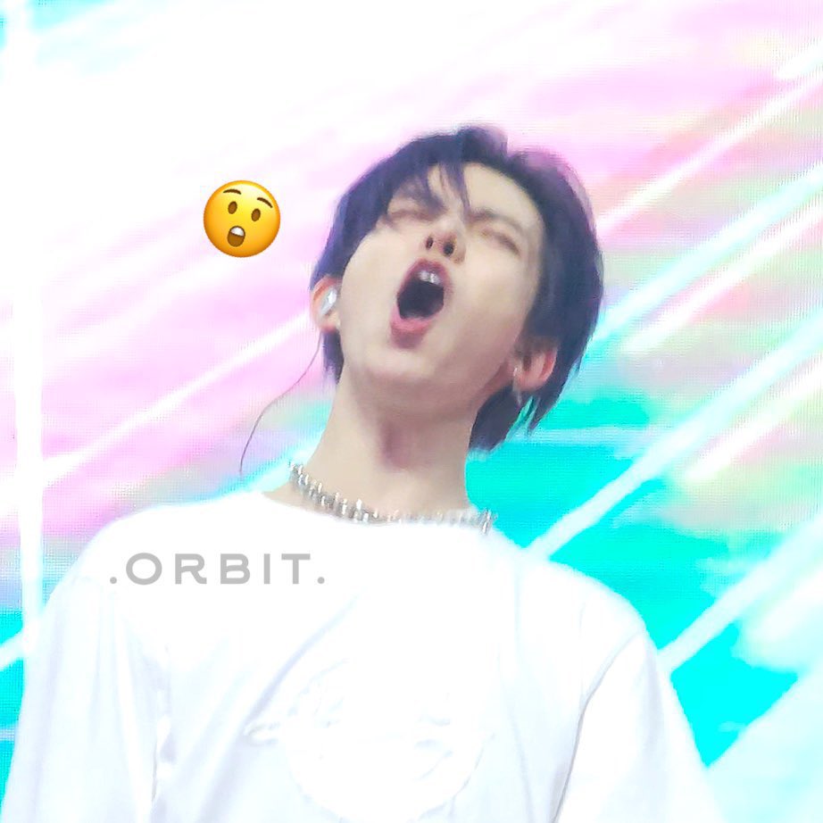 히튜 tweet media