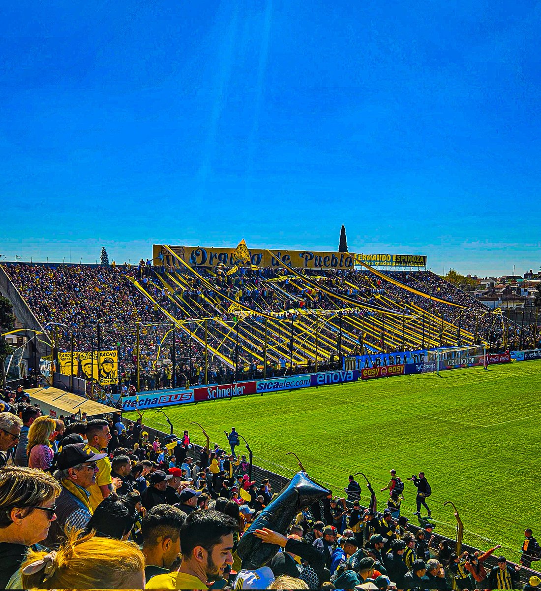 mestresnoes's tweet photo. Cada vez falta menos 💛🖤 https://t.co/HYauqJdzCQ