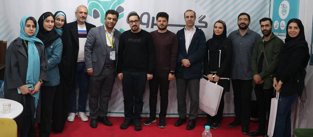 TaleiSensei's tweet image. حضور جناب آقای اشکان میرآرمندهی مدیر عامل محترم #دیوار  در غرفه گروه سرمایه گذاری پیشگامان 

#ar_talei #Appex #Appex2024 #tehran #iran #entrepreneur #venture #cvc #startup #pfsgroup 
#ع_طالعی #اپکس #اپکس۲۰۲۴ #کارآفرین #استارتآپ #سرمایه #تهران #ایران