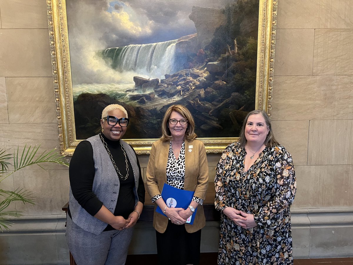 SF Cafeteria Rocks tweet media