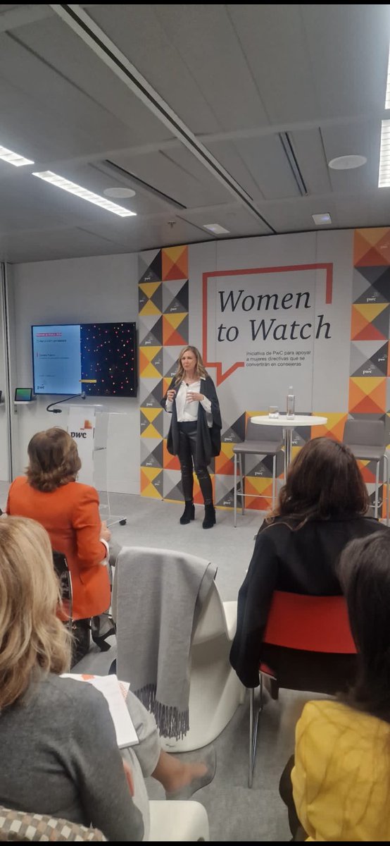 🍒¡Otro brillante grupo de mujeres: las Women to Watch 2024!
🍒Solo puedo sentir orgullo de compartir conocimientos con vosotras y sacar un poco de brillo a vuestro demostrado liderazgo!
🍒¡No terminamos de ser conscientes del talento femenino que tenemos en España!
🍒Gracias PWC
