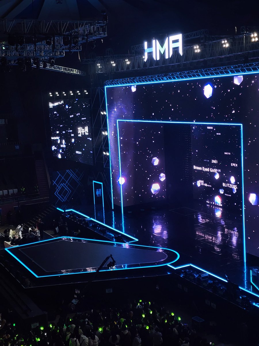 shining0_star's tweet image. 작년 한터차트에서 너무너무 좋은기억이 있어요!! 올해도 꼭 한터차트와 함께 하고싶습니다🥹🫶🏻

#31주년한터뮤직어워즈2023