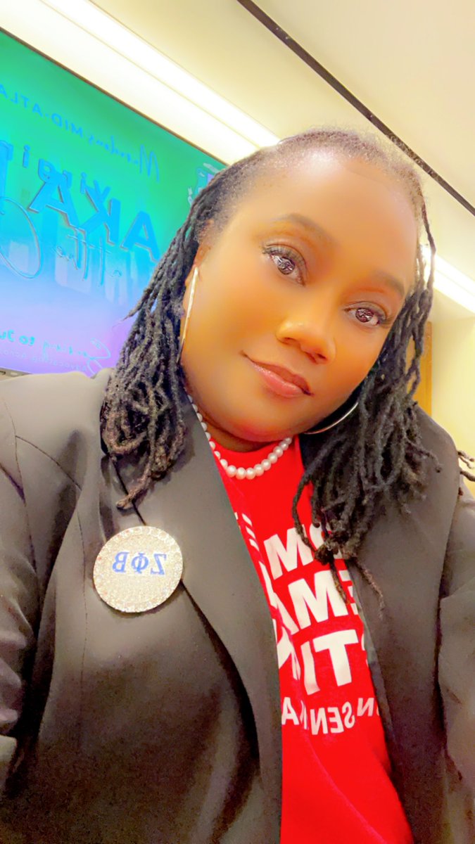 ShantellRock's tweet photo. Listen, I may be at the AKAs Advocacy Day event in Richmond at the Capitol but I MUST represent Zetas. #ZPhi #Finer #WeAreInHere #LetsGo https://t.co/ZinySViBJc