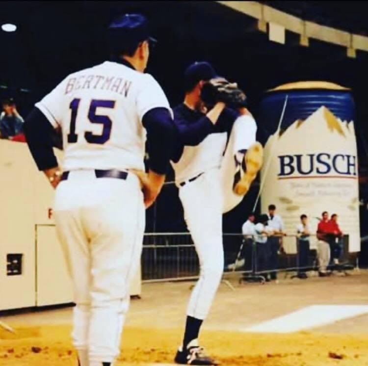 CountdownLSU's tweet photo. Legendary Greatest Coach to grace College Baseball, Skip Bertman checks in today on #JerseyCountdown 1️⃣5️⃣-Days until #BaseballAtTheBox returns for @LSUbaseball #LSU https://t.co/JuQtMqNdmN