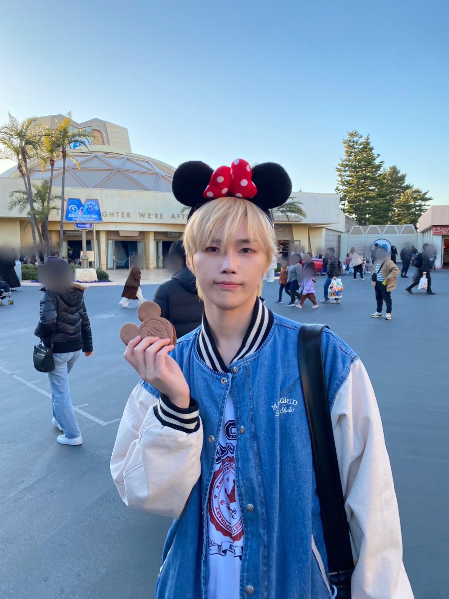 0n1y_chu's tweet photo. 東京きた〜ᐡ⸝⸝> ·̫ <⸝⸝ᐡ❕
#쭈니말이_버블이다 https://t.co/8IQjlNivtS