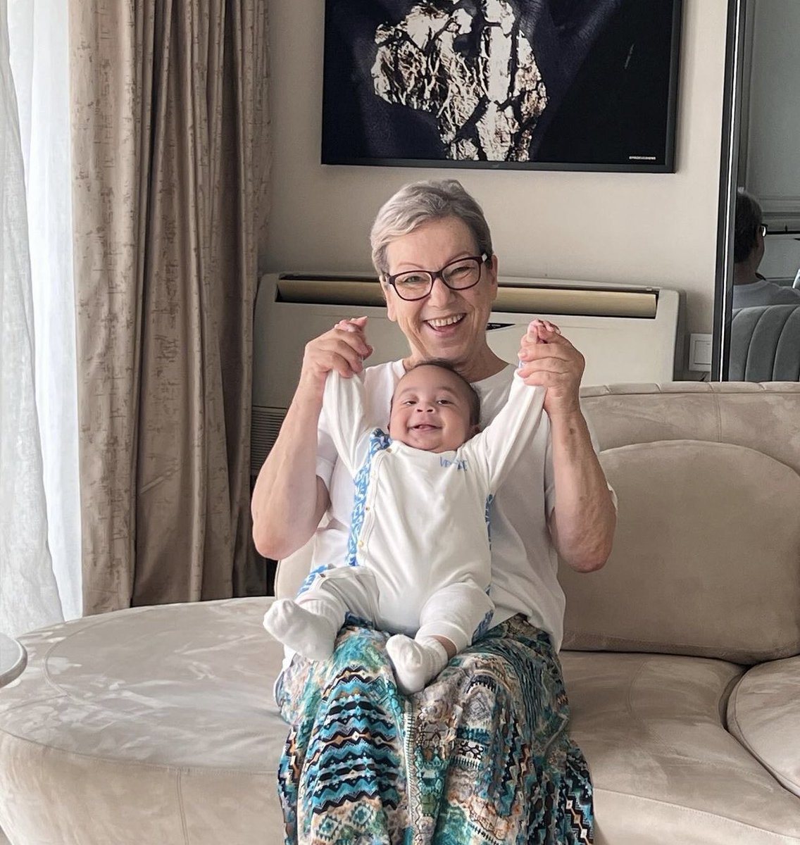Marians_HQ's tweet photo. 4 Months Happier, bigger and stronger!

Our Most loved Nephew is growing 🦋
#MariaChike https://t.co/iMyPnFhleI