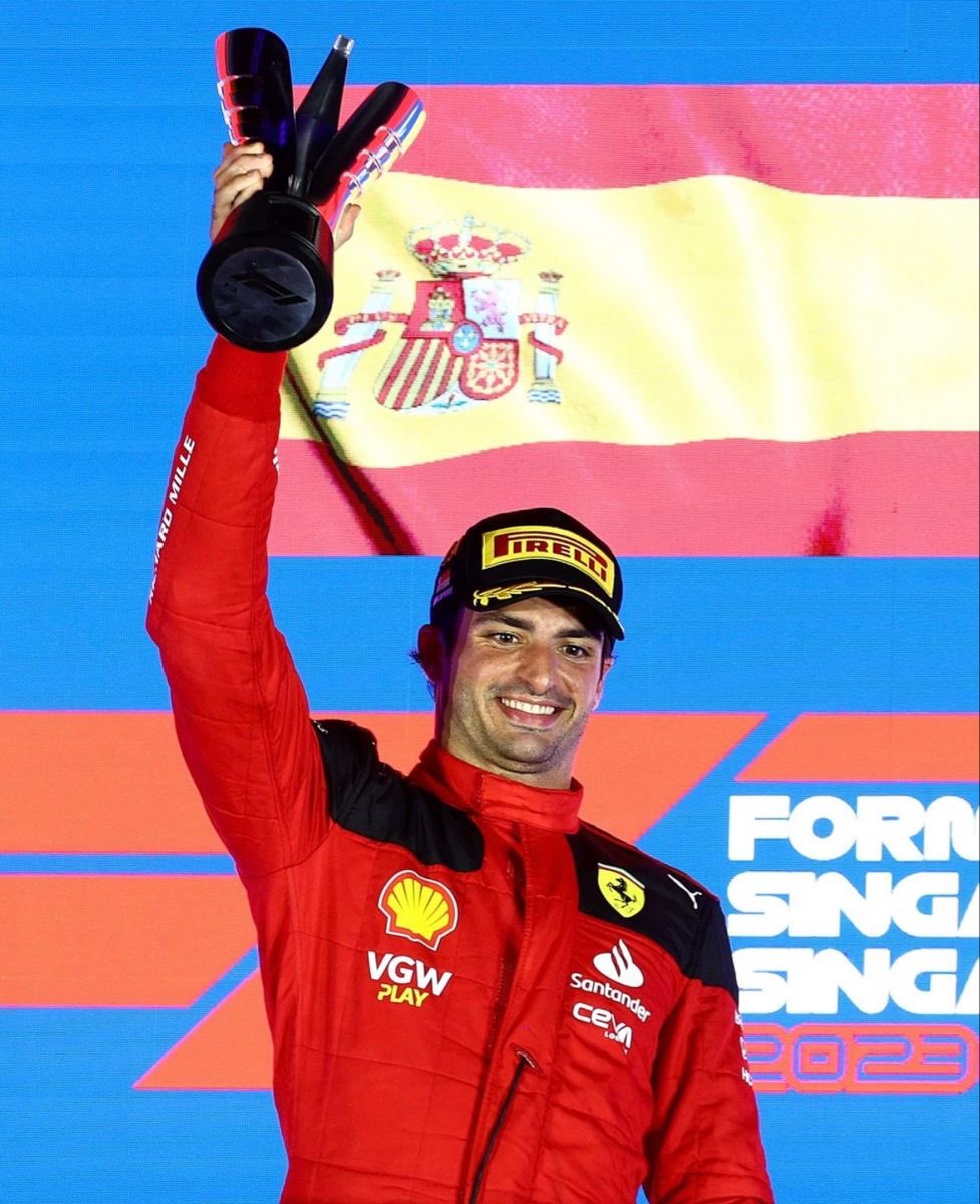 alonsosversion's tweet image. at the end of the day the only non red bull driver to win a race in 2023 is carlos sainz with ferrari…it’s their loss