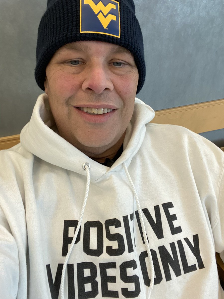 ChrisCarlsonCT's tweet photo. @BarstoolBigCat Maybe Saleh will donate some #PositiveVibesOnly gear to @MGHCancerCenter - I know we have been asking for 2 years https://t.co/vDKEFNGItA
