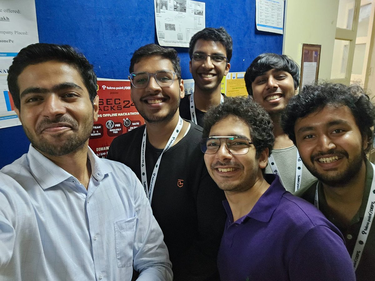furtado_jaden's tweet photo. From participating in hackathons to returning as mentors 🫠🥺 https://t.co/pDlYPBXTva