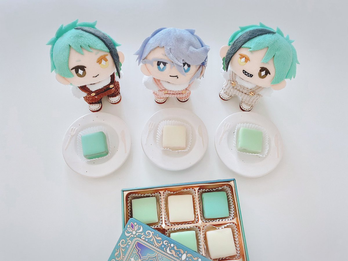 h_vn1225_aa0224's tweet photo. ぬいちゃん達も召し上がれ〜🍽️ https://t.co/uB6ZGpzchu