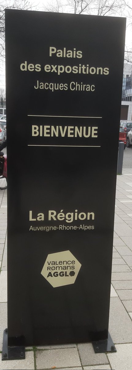 Tous les élèves de 3e du <a href="/CollegeGeGaud/">Collège Gérard Gaud</a> se sont rendus au Forum de l'#orientation à Valence. L'occasion de travailler son #parcours avenir en découvrant plusieurs #filières et en rencontrant les différents lycées, lycées professionnels, CFA et les psychologues du CIO