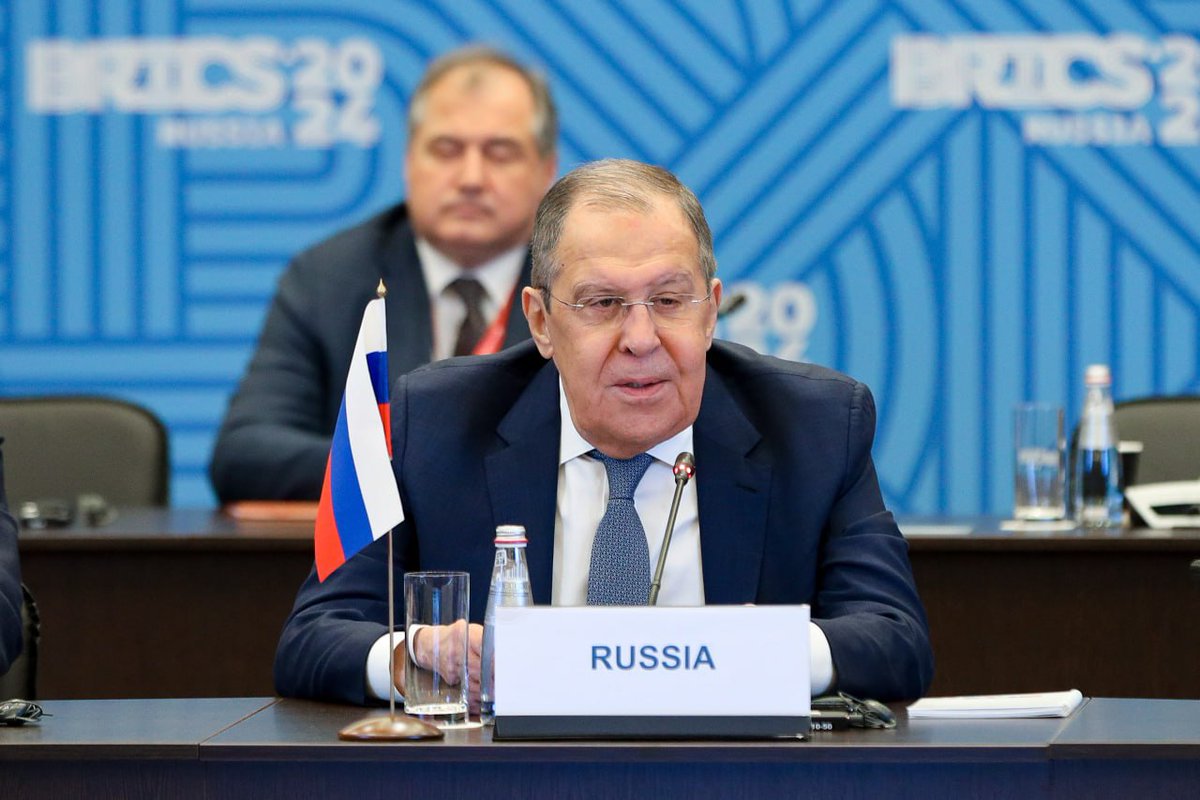 🇷🇺 FM Lavrov at a #BRICS sherpa and sous-sherpa meeting: 💬 BRICS expansion was not conceived as a mechanism of world dictate, the countries of the association are open to equal dialogue.