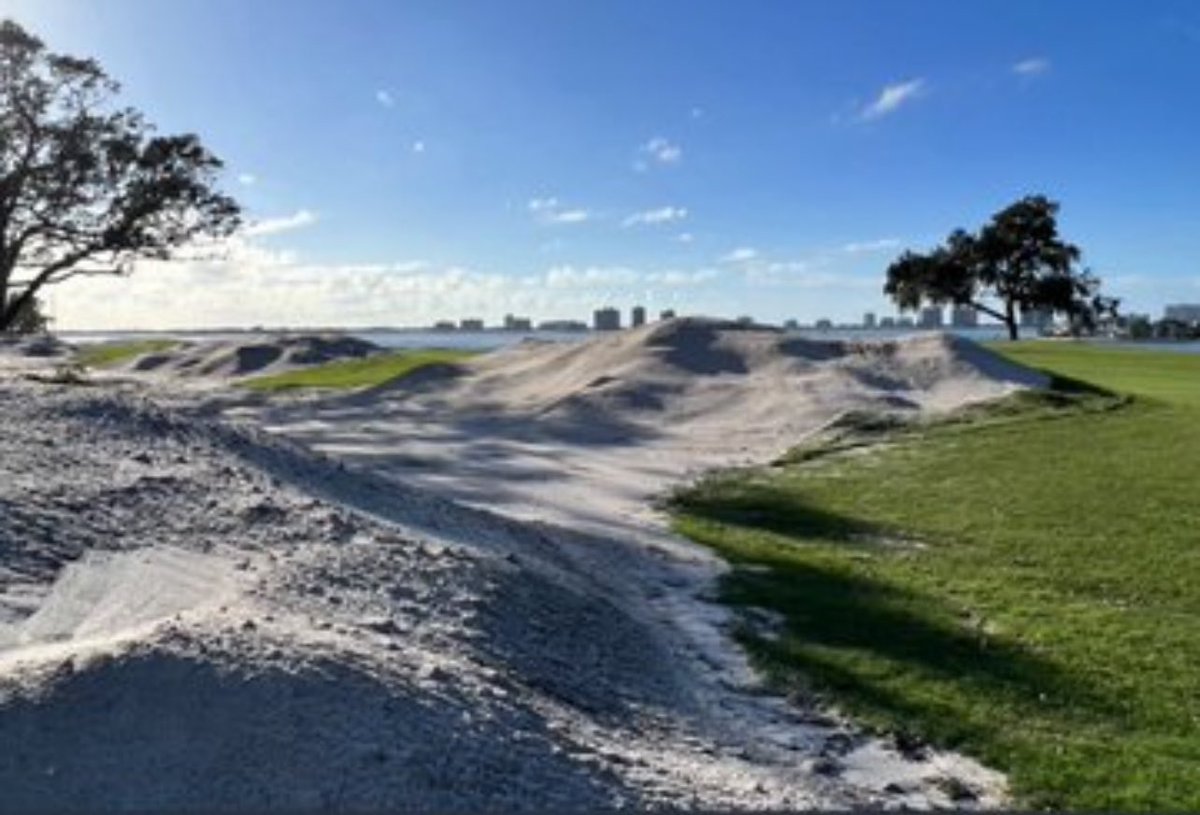 Donald Ross’ brilliant cop mounds/dunes of Belleair CC. 

Ross wrote about his use of sandy cop mounds: “A cop mound &amp; pot bunker combination is particularly helpful in dividing the line of play on parallel holes, it being equally hazardous for both holes.” 

<a href="/DonaldRossSocie/">Donald Ross Society</a>