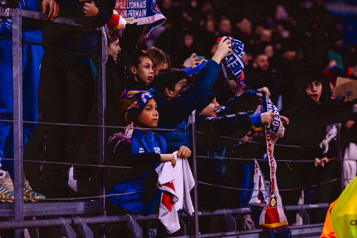 regzphotos's tweet photo. OL v Slavia Praha - UWCL 📸
📷 Pauline REGZ - All Rights Reserved
#UWCL | #OLSLA https://t.co/gGPVUhpycO