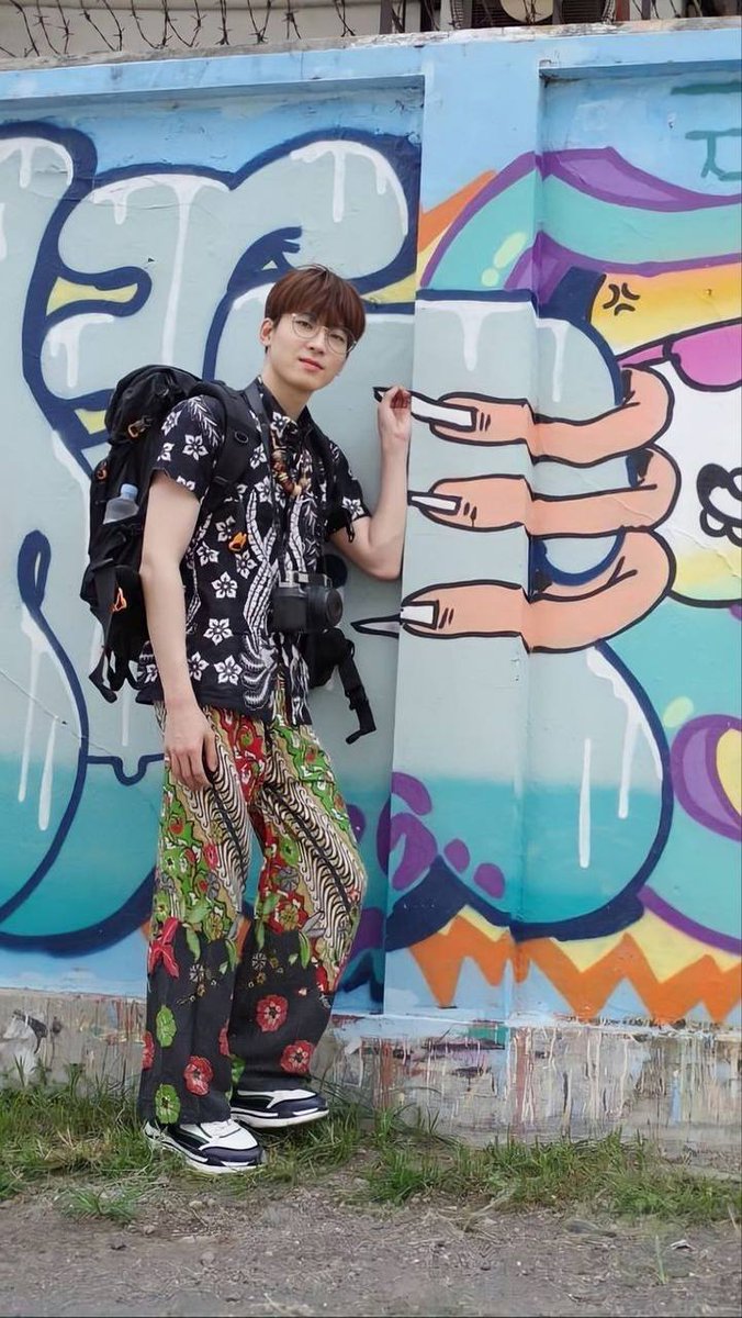 caratstalk's tweet photo. [17s] kalian pernah napak tilas wonu yg ini ga? Ini Jogja sebelah mana ya? https://t.co/l5nl5dWWRG