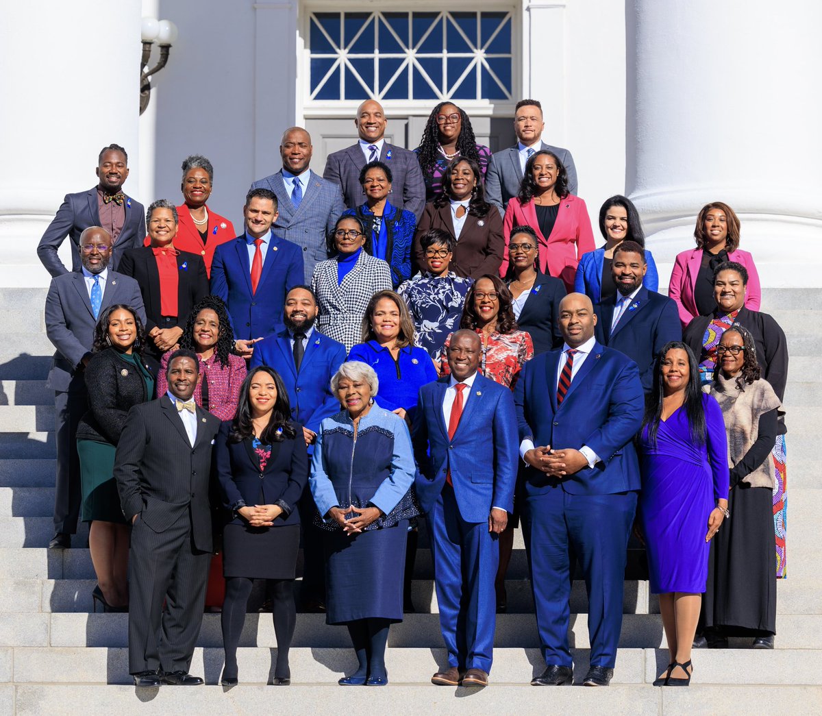 🚨: On the left, the 1968 Virginia Legislative Black Caucus 🚨: On the right, the 2024 Virginia Legislative Black Caucus #BlackHistoryMonth calls on us to reflect on those that paved the way for us to be here. Here’s to the trailblazers!