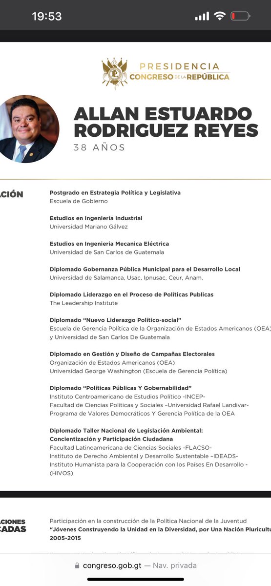 ElReyDelMambo__'s tweet photo. Ni una licenciatura y medio fue a la Mariano 😂🤣 

No graduarse de la Mariano si es ser muy idiota. https://t.co/1GQjH25KJa