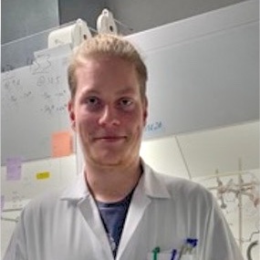 Mirkka Sarparanta (@msarparanta) on Twitter photo New <a href="/TRIM_Helsinki/">TRIMteam</a> <a href="/Radiochem_Unit/">University of Helsinki - Radiochemistry Unit</a> <a href="/KumpulaScience/">Faculty of Science, University of Helsinki</a> #HelsinkiChemistry doctoral researcher Jan Brokemper joins the team today! Jan’s research will be focused on new substrates for enzymatic radiofluorination of biomolecules. New <a href="/TRIM_Helsinki/">TRIMteam</a> <a href="/Radiochem_Unit/">University of Helsinki - Radiochemistry Unit</a> <a href="/KumpulaScience/">Faculty of Science, University of Helsinki</a> #HelsinkiChemistry doctoral researcher Jan Brokemper joins the team today! Jan’s research will be focused on new substrates for enzymatic radiofluorination of biomolecules.