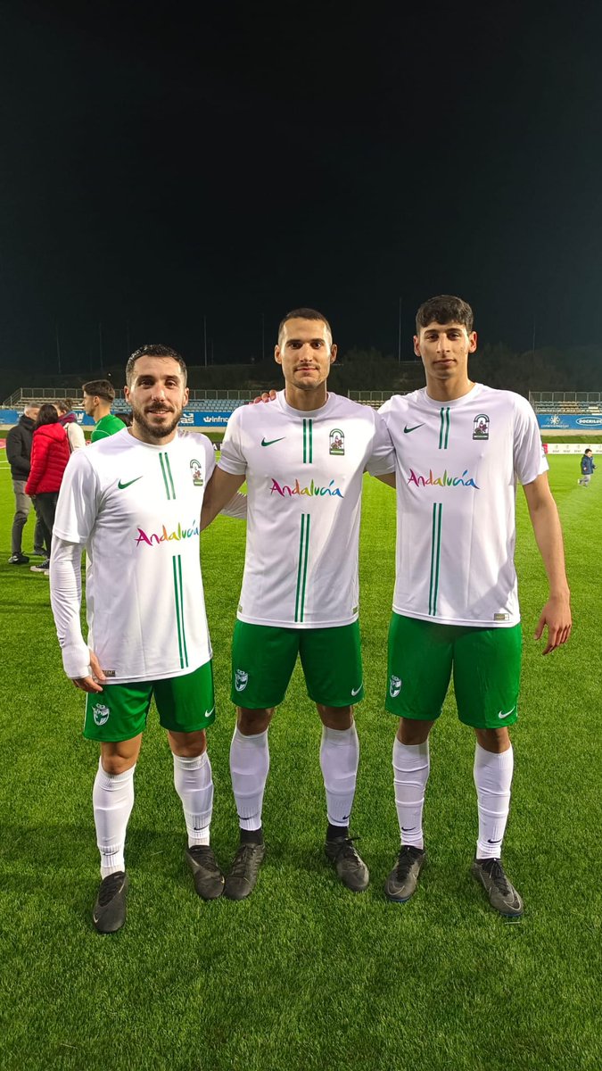 Enhorabuena chicos por la victoria y clasificación con <a href="/RFAF/">RFAF</a> 🤍💚
💪 <a href="/AlbertoLpezG2/">AlbertoLópezG</a> <a href="/RaliAguirreP/">Raúl Aguirre</a>