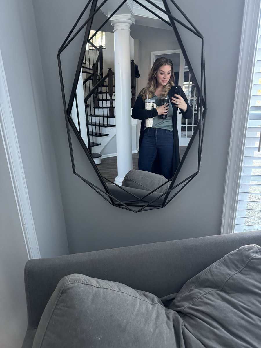 Pssstttt.. here’s the secret to being owner and CEO

Especially on a full day of in-person meetings! 

Pretty sure it’s never been shared anywhere else before. 

Always have your emotional support water cup AND a coffee cup 😂