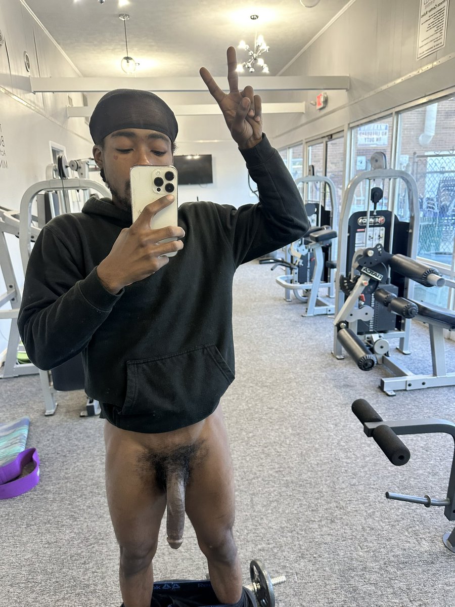 THICKDICKTRINII's tweet photo. Needa gym partner 🥴❤️ https://t.co/y0I9iM6746