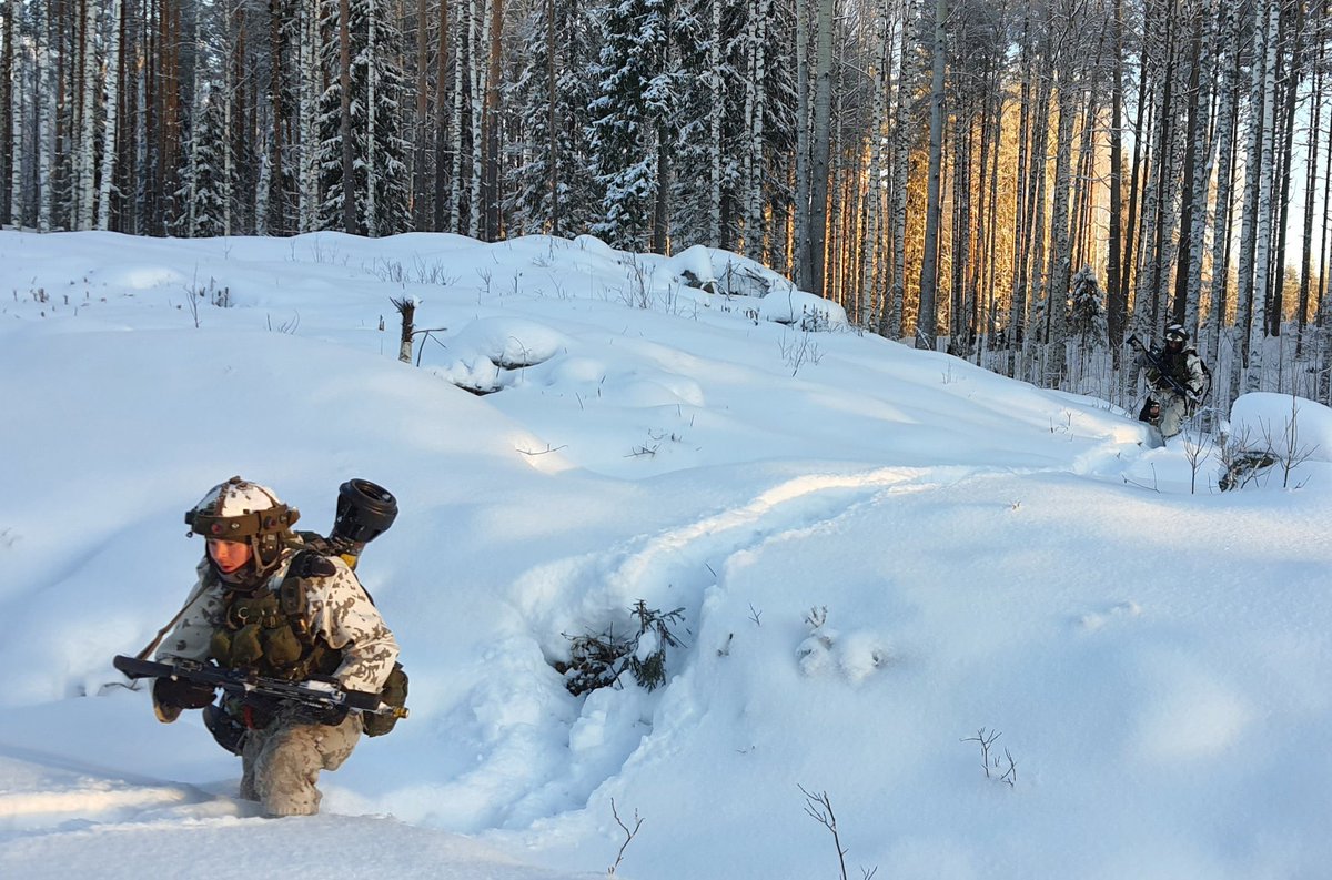 Maavoimat's tweet photo. The cooperation between the readiness units and the local forces of the Army has been strengthened throughout 🇫🇮 in a series of joint exercises over the past weeks. The challenging ❄️ conditions haven’t prevented the troops and their leaders from fulfilling their demanding tasks. https://t.co/oygiHliCpG