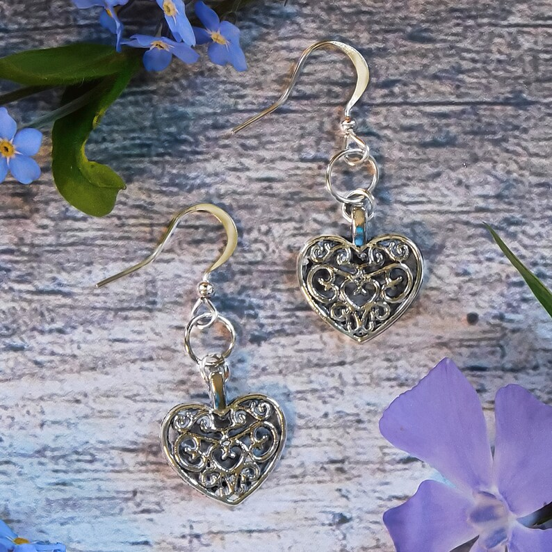 designsbyetcshop.etsy.com/listing/101036…
💝Silver #Filigree Heart #Earrings - Since #ancient times the #Heart has been recognized as being a symbol of #love, romance, charity, joy, and compassion.
#ValentinesDay #february #imbolc #valentine #symbols #meanings #jewelrygifts #silver #fashionstyle