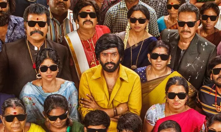 SooriyanFMlk's tweet photo. சந்தானம் கதாநாயகனாக நடித்த ' வடக்குப்பட்டி ராமசாமி' திரைப்படம் உலகம் முழுவதுமுள்ள 600 ற்கும் மேற்பட்ட திரையரங்குகளில் பிரமாண்டமாக வெளியாகவுள்ளதாக படக்குழு தெரிவித்துள்ளது .
#sooriyanfm #cinema #Santhanam #tamilmove https://t.co/92s2ZLwRwa