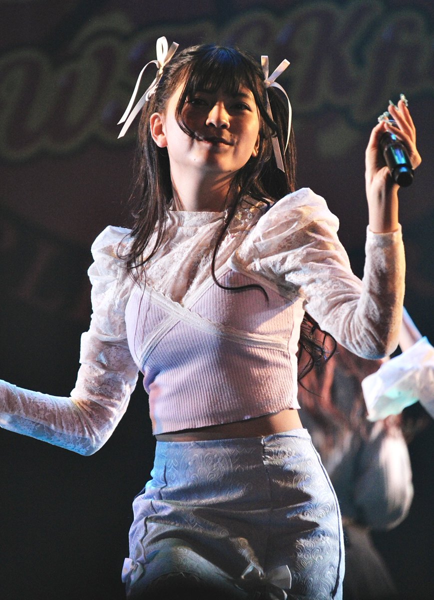 モモモ (@wackmomomo) on X