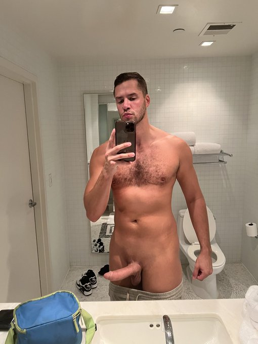 Thick for your pleasure https://t.co/0g2vfI6txl